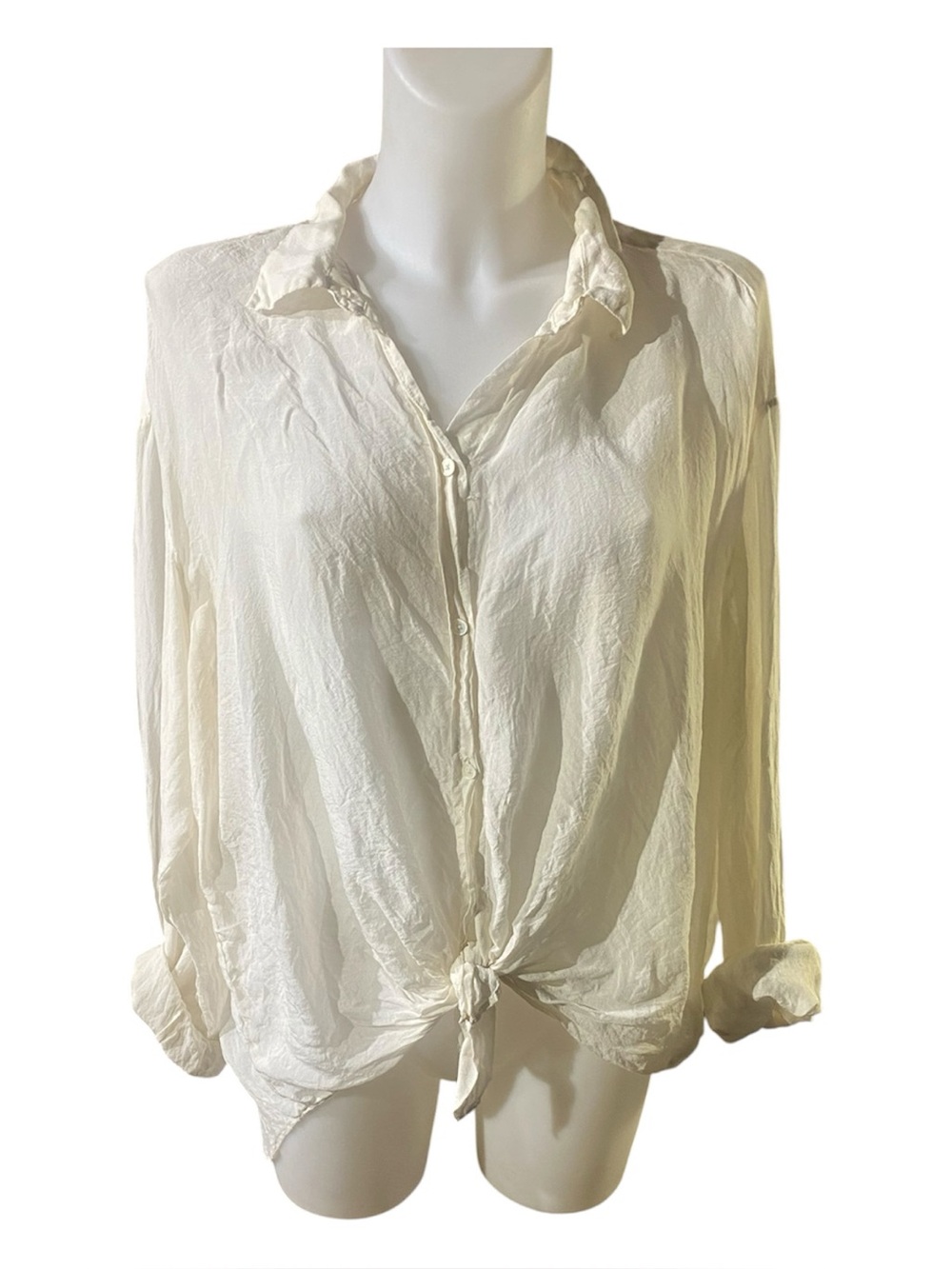 Wilfred Aritzia 100% Silk Button Down Long Sleeve Knotted Crinkly Shirt Medium